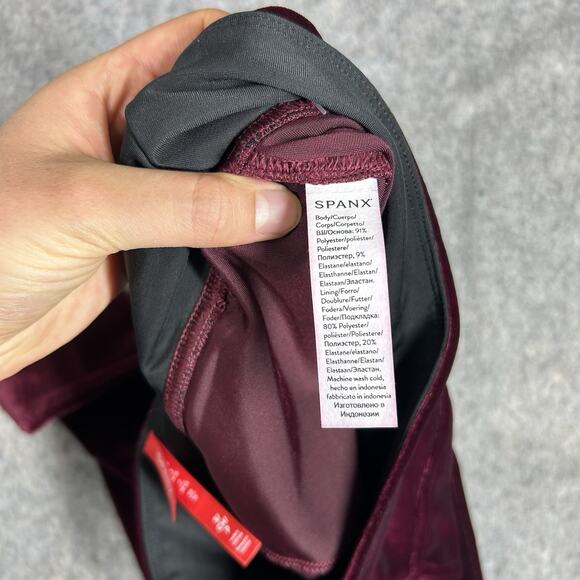 SPANX Velvet leggings Women's Small Rich Burgundy Pull On High Waist stretch - Picture 6 of 9